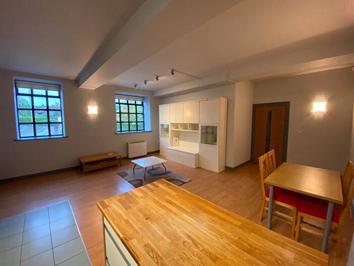 2 Bedroom Flat To Rent In Cumin Court, Honley, Holmfirth, HD9