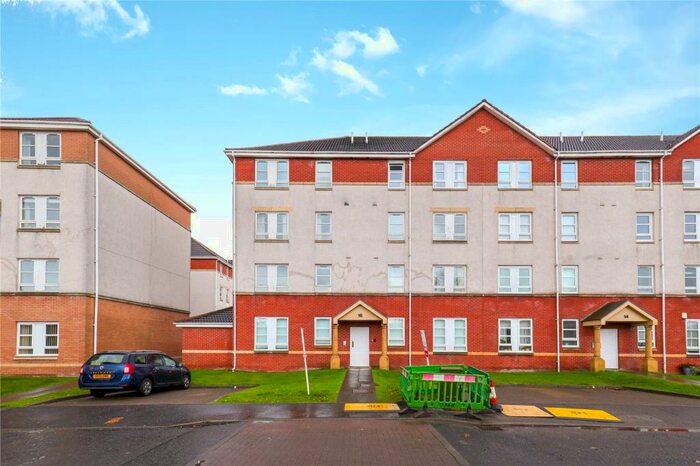2 Bedroom Flat To Rent In /, Old Castle Gardens, Glasgow, G44