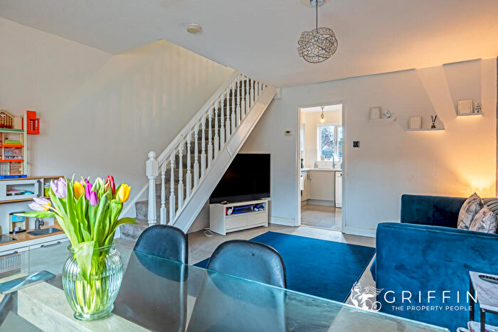 2 Bedroom Semi-Detached House For Sale In Sundew Court, Grays, RM17