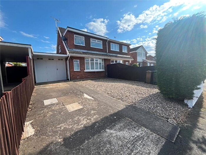 2 Bedroom Semi Detached House To Rent In Bollam Close, Connahs Quay, Deeside, Flintshire, CH5