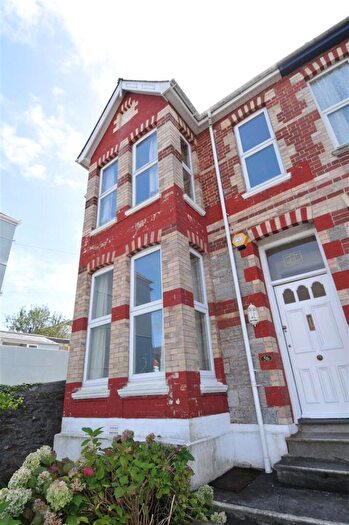 5 Bedroom House To Rent In Salcombe Road, Plymouth, PL4