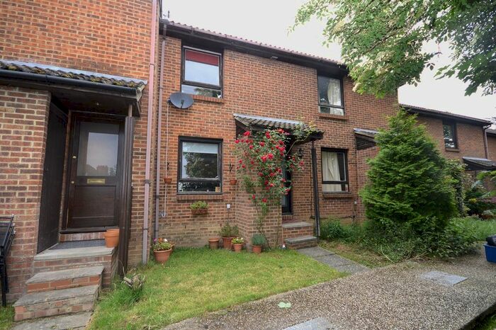 1 Bedroom Terraced House To Rent In Ardent Close, London, SE25