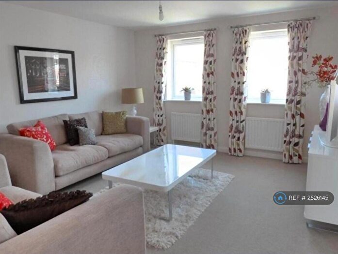 4 Bedroom End Of Terrace House To Rent In Wood Street, Patchway, Bristol, BS34