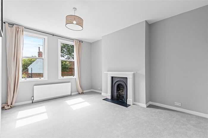 1 Bedroom Flat To Rent In Churchfield Road, London, Ealing, W13