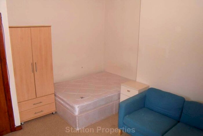 Studio To Rent In Everett Road, Withington, M20