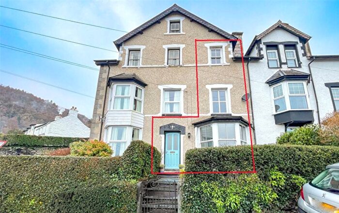 3 Bedroom Terraced House For Sale In Trefriw, Conwy, LL27