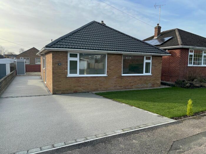 2 Bedroom Bungalow To Rent In Cavell Drive, Danesmoor, Chesterfield, S45