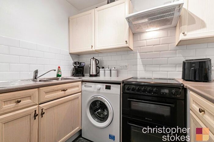 1 Bedroom Flat To Rent In Benson Court, Harston Drive, Enfield, Greater London, EN3