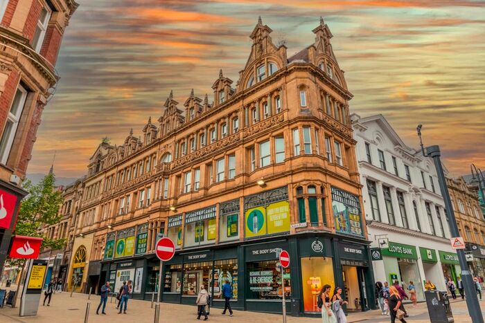 2 Bedroom Flat To Rent In Albion Place, Leeds, LS1