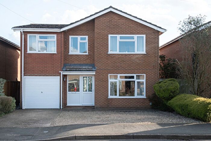 4 Bedroom Detached House For Sale In Stephenson Way, Bourne, PE10