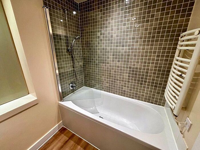 1 Bedroom Flat To Rent In Navigation Street, Birmingham, B5