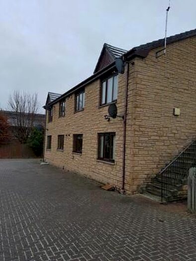 2 Bedroom Flat To Rent In 2 Coach House Mews, Huntingtower Road, Perth PH1