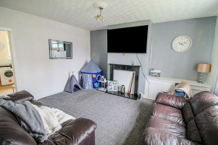 2 Bedroom Semi-Detached House To Rent In Leonard Street, Bolton, BL3