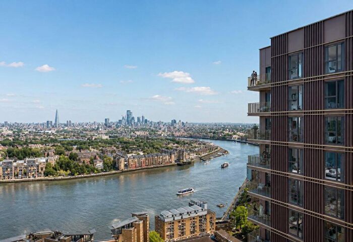 1 Bedroom Apartment For Sale In Bellamy Close, London, E14