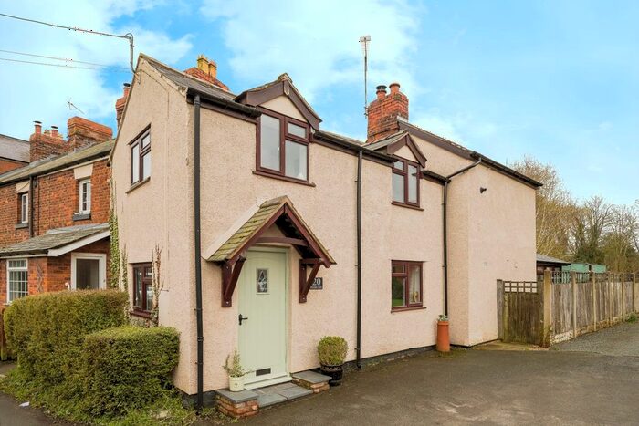 3 Bedroom Detached House For Sale In Moors Lane St. Martins Moor, St. Martins, Oswestry, Shropshire, SY10