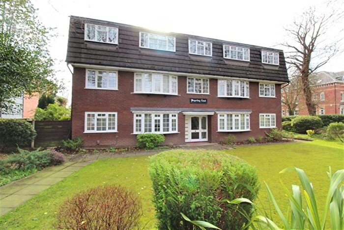 2 Bedroom Flat To Rent In Mayerling Court, Heaton Moor Road, Heaton Moor, Stockport, SK4