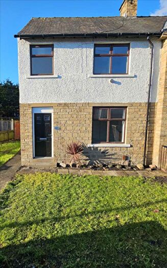 3 Bedroom End Of Terrace House To Rent In St Andrews Road, Huddersfield, HD1