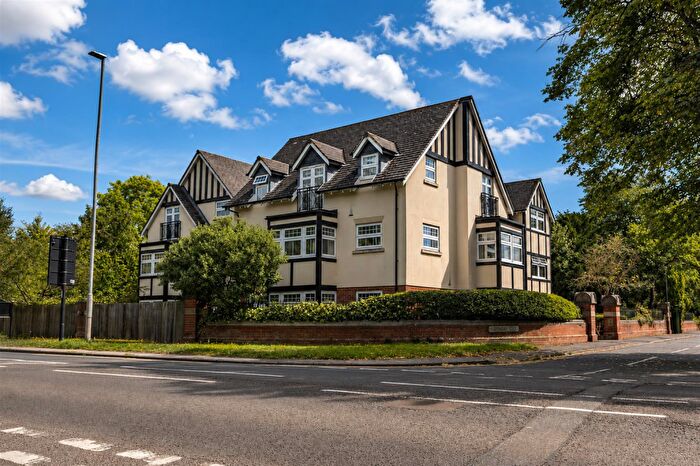 2 Bedroom Apartment For Sale In Shaftesbury Avenue, Burton Joyce, Nottingham, NG14