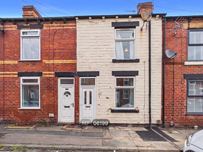 2 Bedroom Terraced House To Rent In , Ambler Street, Castleford, WF10