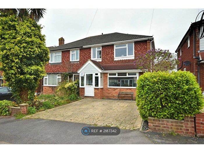 3 Bedroom Semi-Detached House To Rent In Margarita Road, Fareham, PO15