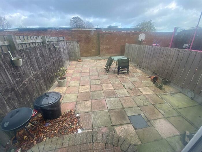 3 Bedroom Terraced House For Sale In Elsdon Avenue, Seaton Delaval, NE25