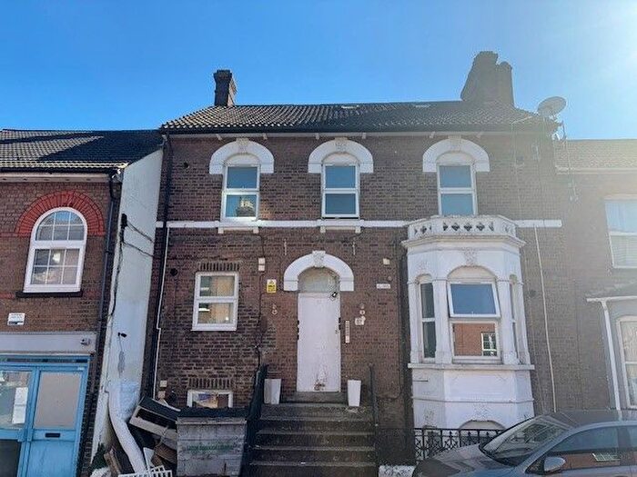 1 Bedroom Flat To Rent In Flat, Princess Street, Luton, LU1