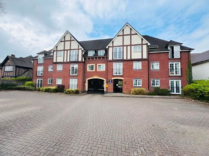2 Bedroom Flat To Rent In Warwick Road, Solihull, B92