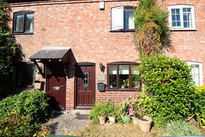 2 Bedroom Cottage To Rent In Easthorpe Cottages, Ruddington, NG11