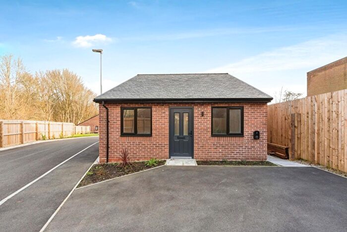 2 Bedroom Detached Bungalow To Rent In Samuel Street, Atherton, Manchester, M46