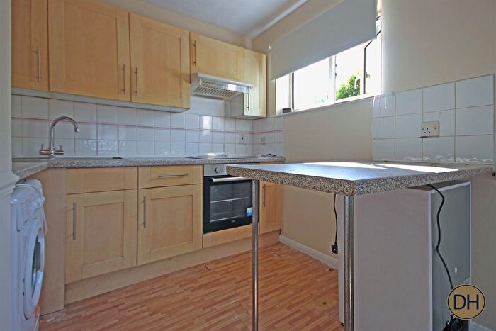 1 Bedroom Flat To Rent In Markwell Wood, CM19