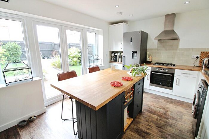 3 Bedroom Terraced House For Sale In Lavender Way, Newark, NG24