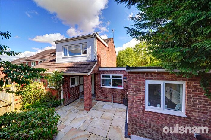 2 Bedroom End Terrace House For Sale In Westbury Avenue, Droitwich, Worcestershire, WR9