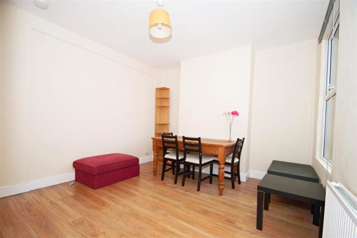 4 Bedroom Terraced House To Rent In Douglas Road, Horfield, Bristol, BS7