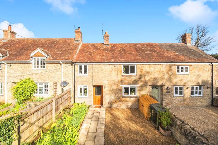 3 Bedroom Semi Detached House For Sale In Horsington, Templecombe, Somerset, BA8