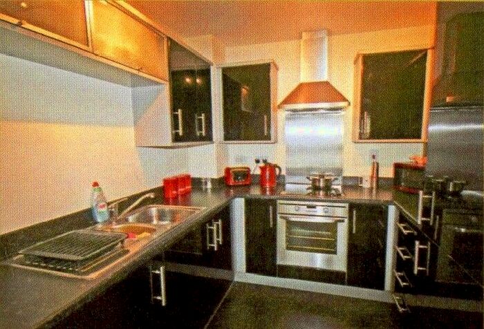 2 Bedroom Flat To Rent In Marriotts Walk, Witney, Oxfordshire OX28