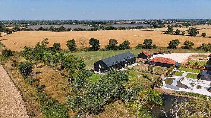 4 Bedroom Semi-Detached House For Sale In Kilnfield Barns, Chignal Road, CM1