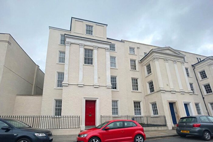1 Bedroom Apartment To Rent In Park Mansions, Meridian Place, Bristol, BS8