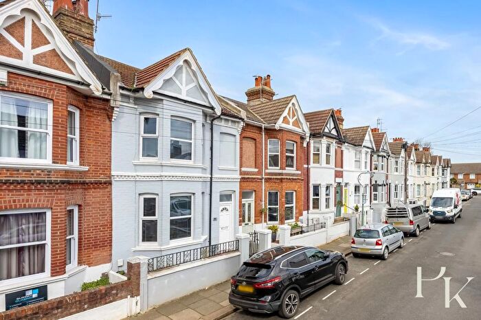 3 Bedroom Terraced House For Sale In Tamworth Road, Hove, BN3