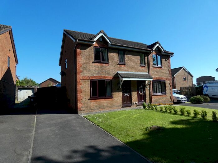 3 Bedroom Semi-Detached House To Rent In Redsands Drive, Fulwood, Preston, PR2