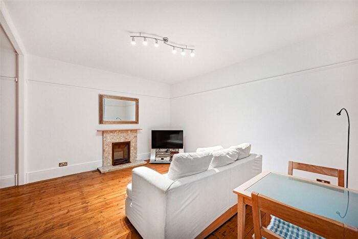 Studio To Rent In Chelsea Manor Street, Chelsea, SW3