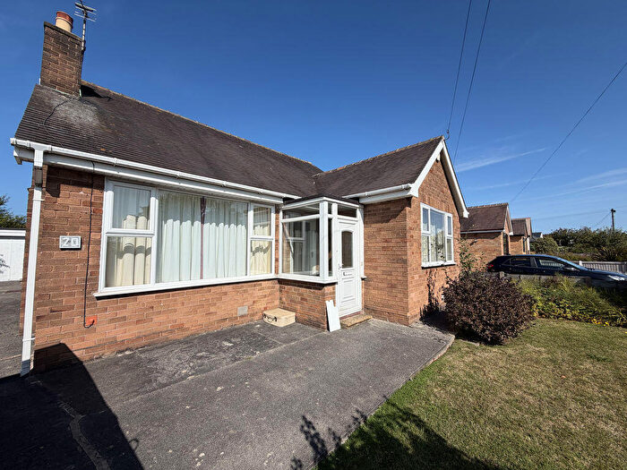 4 Bedroom Semi-Detached Bungalow For Sale In Carr Head Lane, Poulton-Le-Fylde, FY6