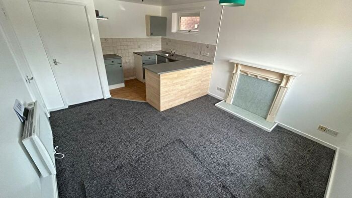 1 Bedroom Flat To Rent In Hamilton Close, Cannock, Staffordshire, WS12