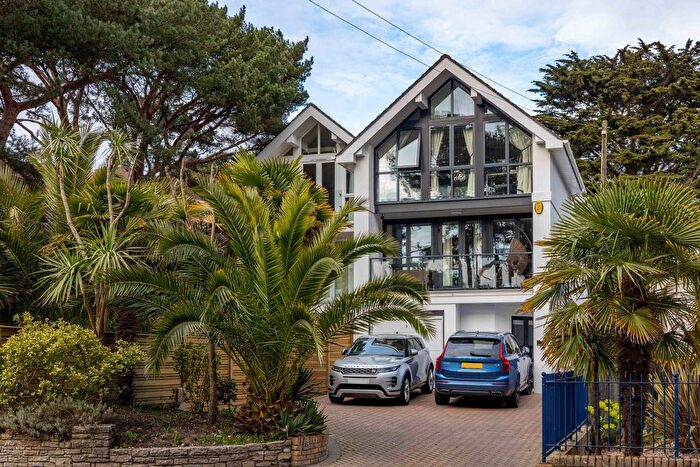 4 Bedroom Town House To Rent In Panorama Road, Sandbanks, Poole, BH13
