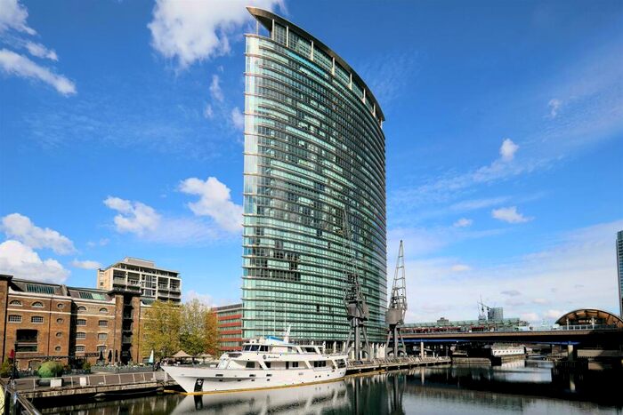 3 Bedroom Flat To Rent In West India Quay, Docklands, E14