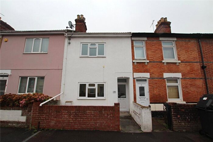 3 Bedroom Terraced House For Sale In Chester Street, Swindon, Wiltshire, SN1