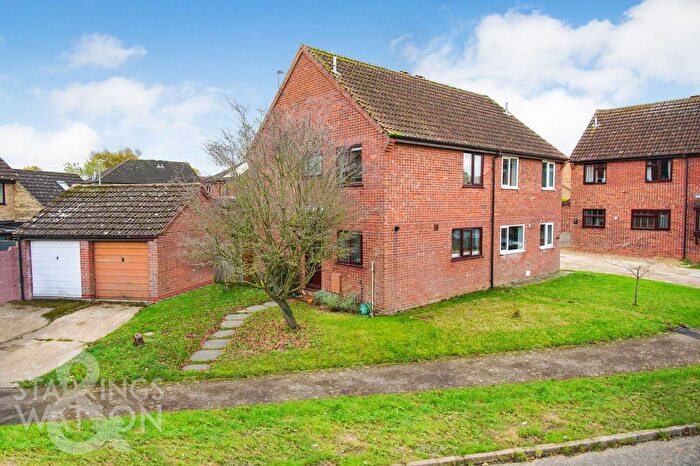 3 Bedroom Semi-Detached House For Sale In Cannell Road, Loddon, Norwich, NR14