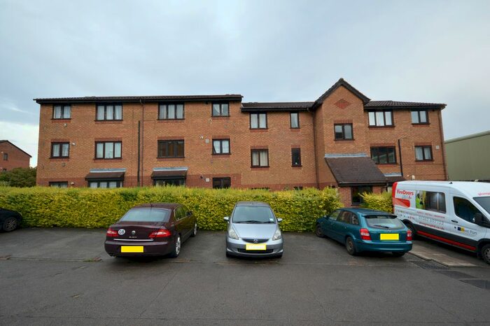 2 Bedroom Flat To Rent In Pempath Place, Wembley, HA9