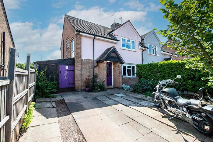 3 Bedroom Semi-Detached House For Sale In Hastings Street, Castle Donington, Derby, DE74