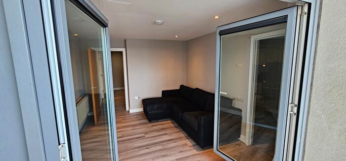 3 Bedroom Flat To Rent In Erebus Drive, Woolwich, SE28