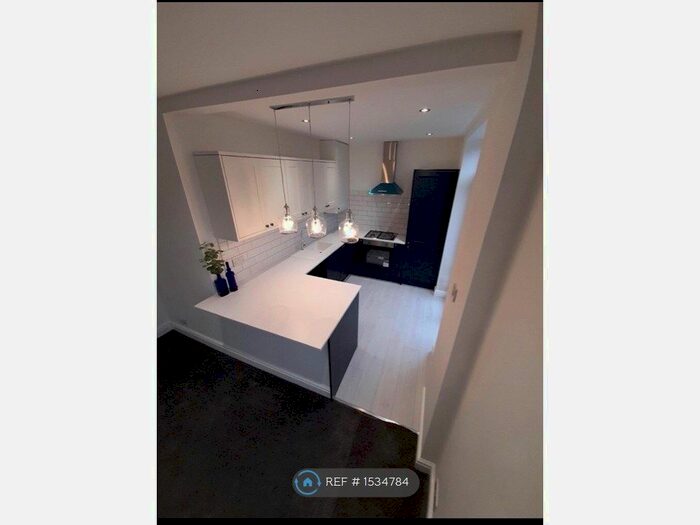 3 Bedroom End Of Terrace House To Rent In Cranworth Street, Stalybridge, SK15